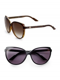 Oversized plastic frames with web stripe logo detail on temple. Available in chocolate havana with brown gradient lens or shiny black with dark grey lens. Injected propionate lens 100% UV protection Made in Italy Oversized plastic frames with web stripe logo detail on temple. Available in chocolate havana with brown gradient lens or shiny black with dark grey lens. Injected propionate lens 100% UV protection Made in Italy