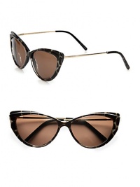 Go retro chic with this acetate style featuring ridged top rims and metal temples. Available in black/grey with dark grey lens or panther brown with brown lens. Logo temples100% UV protectionMade in Italy Go retro chic with this acetate style featuring ridged top rims and metal temples. Available in black/grey with dark grey lens or panther brown with brown lens. Logo temples100% UV protectionMade in Italy