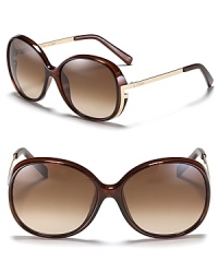 Strikingly chic oversize shades from Fendi will have you falling in love with fashion all over again. Strikingly chic oversize shades from Fendi will have you falling in love with fashion all over again.
