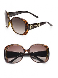 Glamorous and chic oval, plastic frames with iconic, horsebit detailed temples. Available in shiny black with brown gradient lens or havana with brown gradient lens. Horsebit accented temples100% UV protectionMade in Italy Glamorous and chic oval, plastic frames with iconic, horsebit detailed temples. Available in shiny black with brown gradient lens or havana with brown gradient lens. Horsebit accented temples100% UV protectionMade in Italy