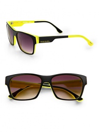Wayfarer-inspired style, with contrast color detail inside and on top of the frames crafted in lightweight plastic. Available in black/white/yellow frames with gradient grey lenses.PlasticLogo temples100% UV ProtectionImported Wayfarer-inspired style, with contrast color detail inside and on top of the frames crafted in lightweight plastic. Available in black/white/yellow frames with gradient grey lenses.PlasticLogo temples100% UV ProtectionImported