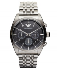 The perfect finishing touch on your boardroom look: a structured watch by Emporio Armani. The perfect finishing touch on your boardroom look: a structured watch by Emporio Armani.