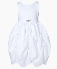 She'll look effortlessly beautiful in this angelic white flower girl dress from Princess Faith. She'll look effortlessly beautiful in this angelic white flower girl dress from Princess Faith.