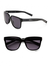 Modern yet timeless design features lightweight, plastic frames with logo temple detail. Available in black frames with smoke polarized lenses.Acetate100% UV ProtectionImported Modern yet timeless design features lightweight, plastic frames with logo temple detail. Available in black frames with smoke polarized lenses.Acetate100% UV ProtectionImported