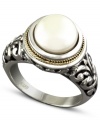 A captivating combination. EFFY Collection nestles a cultured freshwater pearl (10 mm) on a ring crafted in sterling silver and 18k gold to stunning effect. An intricate pattern on the side enhances the appeal. Size 7.