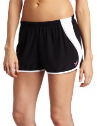 New Balance Women's Komen Momentum Short New Balance Women's Komen Momentum Short