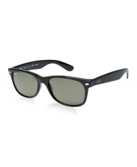 The New Wayfarer® is an updated version of the original, with that Hollywood red carpet look! Using the same shape and style introduced in the '60s, Ray-Ban has added new color combinations that will get you noticed. The New Wayfarer® is an updated version of the original, with that Hollywood red carpet look! Using the same shape and style introduced in the '60s, Ray-Ban has added new color combinations that will get you noticed.