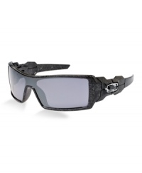 Rugged and ready for battle are these Oil Rig sunglasses by Oakley. The unique curve on the patterned frame allows medium-size faces to get a precise fit that doesn't stick out at the sides. The sculpturally integrated hinges are engineered with dual-cam action and the linear ear stems provide a comfortably secure grip. The lenses are polarized and offer 100% UV protection. Rugged and ready for battle are these Oil Rig sunglasses by Oakley. The unique curve on the patterned frame allows medium-size faces to get a precise fit that doesn't stick out at the sides. The sculpturally integrated hinges are engineered with dual-cam action and the linear ear stems provide a comfortably secure grip. The lenses are polarized and offer 100% UV protection.
