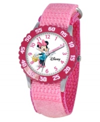 Help your kids stay on time with this fun Time Teacher watch from Disney. Featuring iconic character Minnie Mouse, the hour and minute hands are clearly labeled for easy reading. Help your kids stay on time with this fun Time Teacher watch from Disney. Featuring iconic character Minnie Mouse, the hour and minute hands are clearly labeled for easy reading.