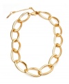 Add depth to a simple sweater with these chunky links from Kenneth Cole New York. Necklace crafted from gold-plated mixed metal. Approximate length: 16 inches + 2-inch extender.