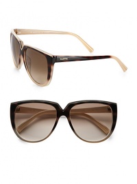A retro-inspired, round acetate frame is complemented by a deep V logo detail. Available in havana-cream with brown gradient lens.Metal temples100% UV protectionMade in Italy A retro-inspired, round acetate frame is complemented by a deep V logo detail. Available in havana-cream with brown gradient lens.Metal temples100% UV protectionMade in Italy