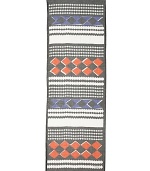 A reliably handsome go-to scarf adorned with a colorful pattern that's modern and cool.