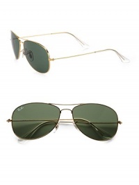 The eternally cool aviator design in lightweight metal. Available in gold with crystal green lens.Metal temples100% UV protectionMade in Italy The eternally cool aviator design in lightweight metal. Available in gold with crystal green lens.Metal temples100% UV protectionMade in Italy