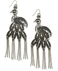Strut your stuff in these industrial-inspired peacock earrings from Bar III. Burnished tones and a chandelier drop highlight a lovely silhouette. Crafted in burnished gold tone mixed metal. Approximate drop: 6 inches. Approximate width: 2-1/2 inches. Strut your stuff in these industrial-inspired peacock earrings from Bar III. Burnished tones and a chandelier drop highlight a lovely silhouette. Crafted in burnished gold tone mixed metal. Approximate drop: 6 inches. Approximate width: 2-1/2 inches.