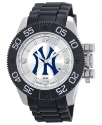 Pride of the Yankees. Root for your team 24/7 with this sporty watch from Game Time. Features a New York Yankees logo at the dial. Pride of the Yankees. Root for your team 24/7 with this sporty watch from Game Time. Features a New York Yankees logo at the dial.