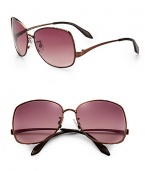 Decorative, lightweight metal frames and tinted lenses make you one glam woman. Available in bronze with gradient brown lens.Low-drop temple100% UV protectionMade in Italy