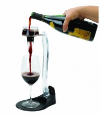 Oster FPSTBW0015 Wine Aerator with Stand and Accessories Oster FPSTBW0015 Wine Aerator with Stand and Accessories