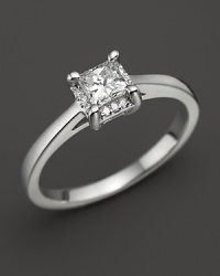 Diamond ring set in 14K. white gold. Diamond ring set in 14K. white gold.