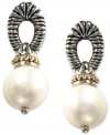 Classically cool. EFFY Collection's traditional earring style showcases a cultured freshwater pearl drop (8-1/2-9 mm) in an 18k gold and sterling silver post setting. Approximate drop: 3/4 inch.
