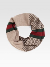 Light brown and dark brown with green/red/green signature web detail.17W x 48LWoolDry cleanMade in Italy Light brown and dark brown with green/red/green signature web detail.17W x 48LWoolDry cleanMade in Italy