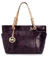 It's a must-have item season after season. A classic leather tote from MICHAEL Michael Kors that's easy, effortless and always in style. It's a must-have item season after season. A classic leather tote from MICHAEL Michael Kors that's easy, effortless and always in style.
