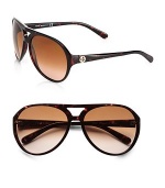 The classically cool aviator gets a fashion-forward update in tortoise with logo detail. Available in tortoise with brown gradient lens.Logo temple100% UV protectionImported