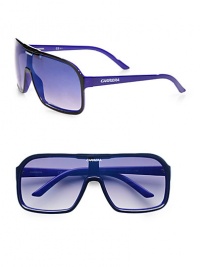 A sporty look for the weekend with lightweight plastic blue-and black frames and temple and front logo details.OptylBlue lens100% UV protectiveMade in Italy A sporty look for the weekend with lightweight plastic blue-and black frames and temple and front logo details.OptylBlue lens100% UV protectiveMade in Italy