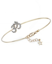 Look cool and calm in this YellOra™ om wire bracelet. Single-cut diamonds (1/6 ct. t.w.) enhance the appeal of the pure gold, sterling silver and palladium combination. Approximate length: 7-1/4 inches + 1-1/4-inch extender. Look cool and calm in this YellOra™ om wire bracelet. Single-cut diamonds (1/6 ct. t.w.) enhance the appeal of the pure gold, sterling silver and palladium combination. Approximate length: 7-1/4 inches + 1-1/4-inch extender.