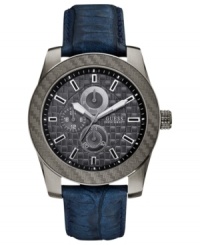 Go bold with this masculine sport watch from GUESS. Go bold with this masculine sport watch from GUESS.