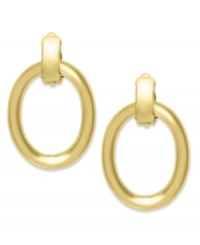 Channel the spirit of the 80s in chic, door knocker style. Lauren Ralph Lauren earrings feature an oval hoop and post setting crafted in shiny 14k gold plated mixed metal. Approximate drop: 1-1/4 inches. Approximate diameter: 1-1/8 inches. Channel the spirit of the 80s in chic, door knocker style. Lauren Ralph Lauren earrings feature an oval hoop and post setting crafted in shiny 14k gold plated mixed metal. Approximate drop: 1-1/4 inches. Approximate diameter: 1-1/8 inches.