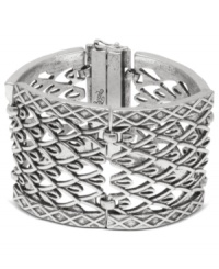 A wonderfully woven link bracelet from Lucky Brand. Boasting a gorgeous, geometric design, it lends a stylish look to any ensemble. Crafted in silver tone mixed metal. Approximate length: 7 inches. A wonderfully woven link bracelet from Lucky Brand. Boasting a gorgeous, geometric design, it lends a stylish look to any ensemble. Crafted in silver tone mixed metal. Approximate length: 7 inches.