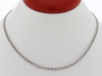 14 Karat White Gold Long Italian Gucci Links Necklace Chain (16 inch) 3.3grams 2.5mm Width 14 Karat White Gold Long Italian Gucci Links Necklace Chain (16 inch) 3.3grams 2.5mm Width