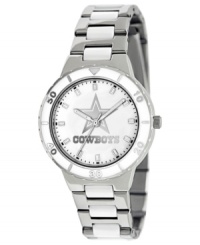 How 'bout them Cowboys! Root for your team 24/7 with this sporty watch from Game Time. Features a Dallas Cowboys logo at the dial. How 'bout them Cowboys! Root for your team 24/7 with this sporty watch from Game Time. Features a Dallas Cowboys logo at the dial.