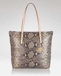 Day bags don't come easier than this style from MICHAEL Michael Kors. Crafted from ultra-soft leather and and designed to fit perfectly over the shoulder, it's our favorite way to carry on. Day bags don't come easier than this style from MICHAEL Michael Kors. Crafted from ultra-soft leather and and designed to fit perfectly over the shoulder, it's our favorite way to carry on.