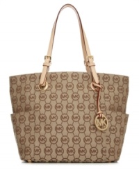 A chic, polished Signature tote from MICHAEL Michael Kors that works day or night, corporate or casual. A chic, polished Signature tote from MICHAEL Michael Kors that works day or night, corporate or casual.