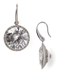 Simply designed and plated in high-shine metal, these Michael Kors earrings style every look with effortless luxury. Simply designed and plated in high-shine metal, these Michael Kors earrings style every look with effortless luxury.