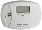 First Alert CO615 Carbon Monoxide Plug-In Alarm with Battery Backup and Digital Display First Alert CO615 Carbon Monoxide Plug-In Alarm with Battery Backup and Digital Display