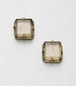 A simply chic piece with a faceted cube bead set in a goldtone setting. EpoxyGoldtone brassSize, about .59Post backImported 