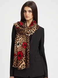 A sheer design featuring luxurious silk with a chic leopard print. SilkAbout 27½ X 78¾Dry cleanMade in Italy A sheer design featuring luxurious silk with a chic leopard print. SilkAbout 27½ X 78¾Dry cleanMade in Italy