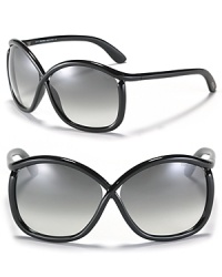 Turn heads in crossover cat eye sunglasses with transparent or solid frames. Turn heads in crossover cat eye sunglasses with transparent or solid frames.