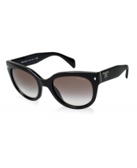 Adorned with the classic handbag logo, this modern 1950s shape showcases the best of Prada, in the retro world. The black frame is paired with grey, gradient lenses. Adorned with the classic handbag logo, this modern 1950s shape showcases the best of Prada, in the retro world. The black frame is paired with grey, gradient lenses.
