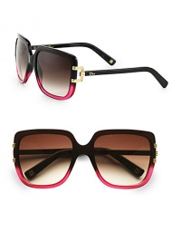Glamorous plastic frames with chic, ridged metal end pieces. Available in havana with brown gradient lens or black/fuchsia with grey gradient lens. Logo temples100% UV protectionMade in Italy Glamorous plastic frames with chic, ridged metal end pieces. Available in havana with brown gradient lens or black/fuchsia with grey gradient lens. Logo temples100% UV protectionMade in Italy