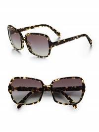 Retro chic style with this plastic frame. Available in dark tortoise brown with gray gradient lens. 100% UV protection Imported Retro chic style with this plastic frame. Available in dark tortoise brown with gray gradient lens. 100% UV protection Imported