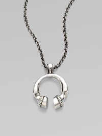 An unique design with a U-shaped horse hoof pendant on a link chain. SilvertoneLength, about 30Pendant size, about 1½Slip-on styleMade in USA An unique design with a U-shaped horse hoof pendant on a link chain. SilvertoneLength, about 30Pendant size, about 1½Slip-on styleMade in USA
