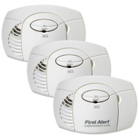 First Alert CO400-3 Battery Powered Carbon Monoxide Alarm, 3-Pack First Alert CO400-3 Battery Powered Carbon Monoxide Alarm, 3-Pack