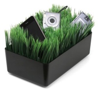 Kikkerland OR08-BK Grass Charging Station, Black Kikkerland OR08-BK Grass Charging Station, Black