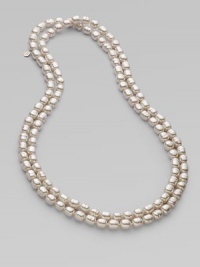 This extra-long and elegant chain of gleaming baroque pearls can be double-wrapped for versatility.10mm baroque pearls Sterling silver Length, about 60 Made in Spain This extra-long and elegant chain of gleaming baroque pearls can be double-wrapped for versatility.10mm baroque pearls Sterling silver Length, about 60 Made in Spain