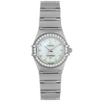 Omega Women's 1466.71.00 Constellation Quartz Mini Diamond Bezel Watch Omega Women's 1466.71.00 Constellation Quartz Mini Diamond Bezel Watch
