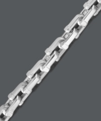 Get in touch with your equestrian side. Sturdy men's bracelet features a horseshoe link set in sterling silver. Approximate length: 8-1/2 inches. Get in touch with your equestrian side. Sturdy men's bracelet features a horseshoe link set in sterling silver. Approximate length: 8-1/2 inches.