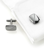 Brushed and polished for extra elegance, these Geoffrey Beene two-toned cufflinks are a double dose of dapper.